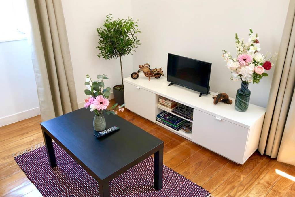 32 3 - Lisbon City Life Private Apartment, Bairro Alto المظهر الخارجي الصورة