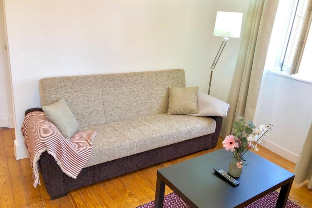 32 3 - Lisbon City Life Private Apartment, Bairro Alto المظهر الخارجي الصورة